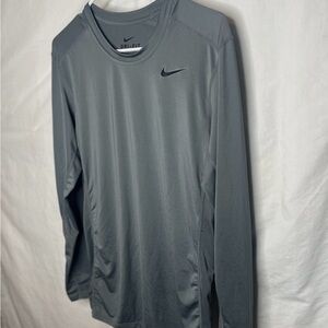 Nike Gray Long Sleeve Athletic Tee